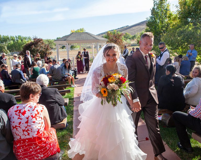 ellis ranch wedding couple - Outdoor Wedding Ceremonies